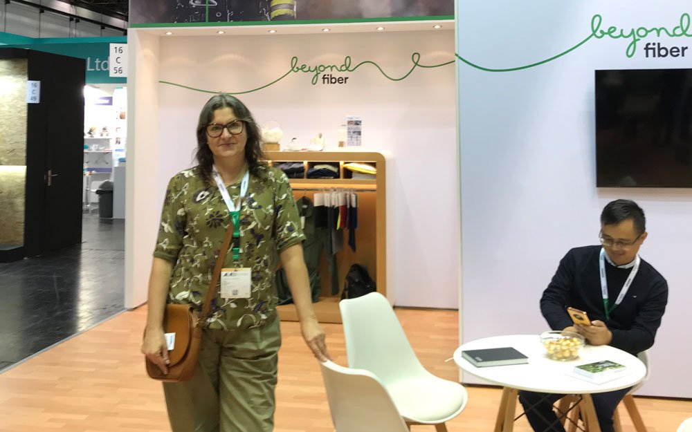 textile network unterwegs auf der A+A in Düsseldorf textile network