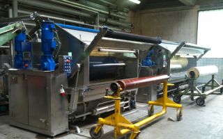 Jigmaster, presented a ITMA Barcelona. The Jigger is able to save water and energy by applying the counter flow rinsing principle to discontinuous...