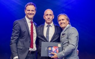 FESPA2019AwardWinnersVGL.jpg