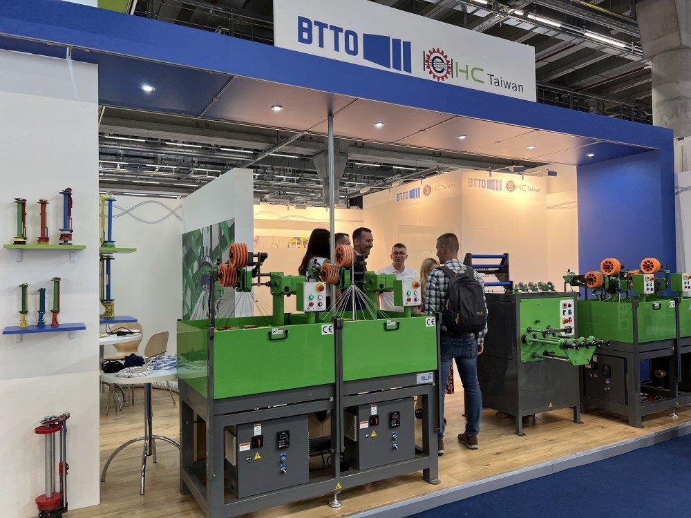 TechtextilTexprocess in Bildern textile network Internationales