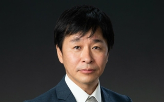 Takahiro-HirakiManaging.jpg