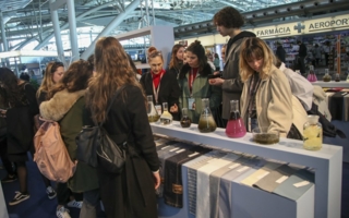 Fabrics-Forum.jpg