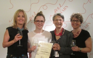 The winner team (from the left to the right) Raffaella Pinori, Pinori Filati“, Verena Winkelmann, Ornella Bignami „Elementi Moda“ and Prof. E...