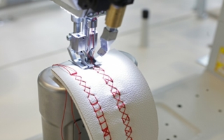 Wichtige Synergien zur parallelen Techtextil schaffen: das Ziel der diesjährigen 3.Texprocess 2015 
Photos: Messe Frankfurt