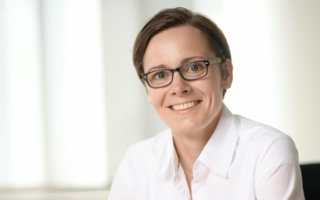 Ina-Benz-Leitung-des.jpg