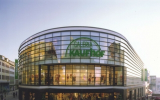 Der Bieterkampf um Galeria Kaufhof ist entschieden: Die Warenhauskette geht an Hudson's Bay Photo: Metro Group