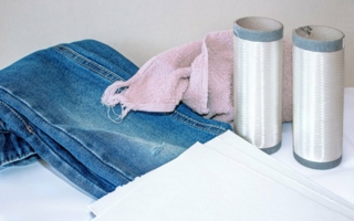 recycelte-Baumwolle-Jeans.jpg