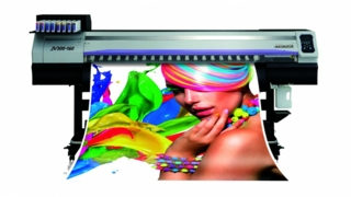 Der neue JV-300 Photo: Multi-Plot