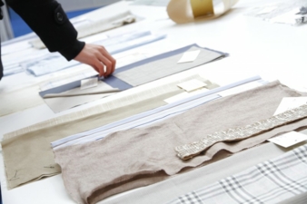 Stoffmuster auf der Intertextile Shanghai Apparel Sourcing Photo: Messe Frankfurt Exhibition GmbH / Intertextile Shanghai Spring Edition