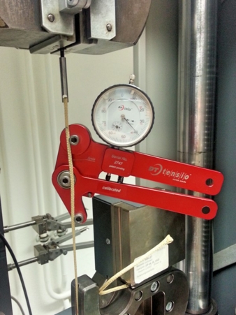Figure 6: Tensile tests to determine the force of spokes in wheels