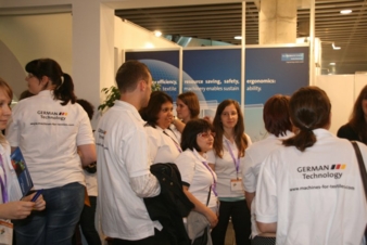 ITMA-Nachwuchsingenieure.jpg