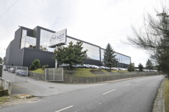 Building and investing from the scratch: the N.S.T. apparel premises and production plant in Paredes in northern Portugal