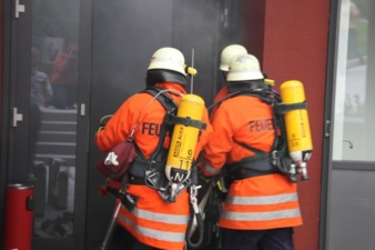 Graphen besitzt hervorragende Eigenschaften als feuerfestes Material: Graphen agiert als eine physikalische Barriere, welche die Diffusion von Wär...