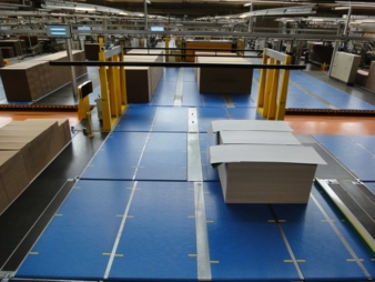 The modern machine park guarantees the highly efficient production of the corrugated board