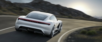 Konzeptstudie Mission E - auf der Frankfurter Automobilausstellung IAA im September 2015. sorgte vor allem das hoch emotionale Design für Aufsehen...