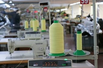 Para-aramid-threads-IST.jpg