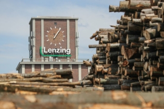 Standort-Lenzing---Laugeturm.jpg