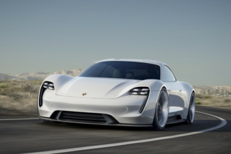 04.12.2015: Porsche: Grünes Licht für Mission E