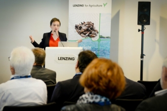 Lenzing-Press-Conference.jpg